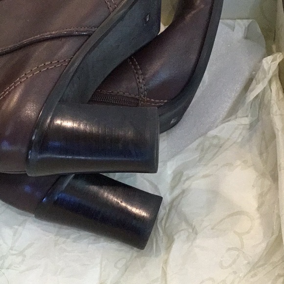 Franco Sarto | Brown Leather Boots | size 7.5 - Picture 4 of 6